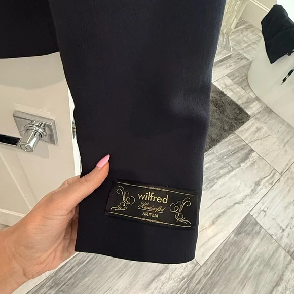 NWT Aritiza Wilfred Regal Blazer in Dark Night Navy - Picture 3 of 4